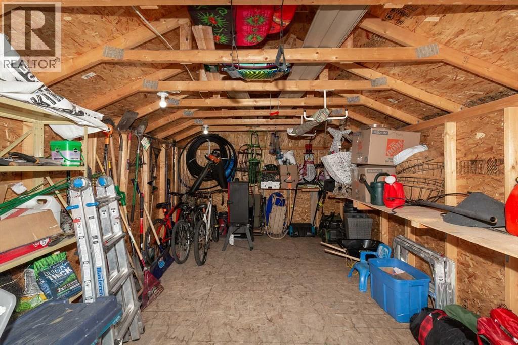 910 CENTENNIAL AVENUE Image 41