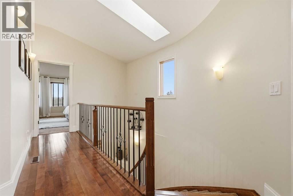 2517 21 STREET SOUTHWEST Image 19