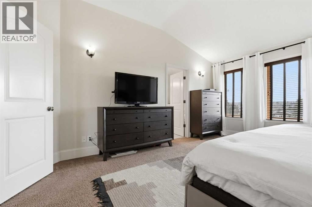 2517 21 STREET SOUTHWEST Image 22