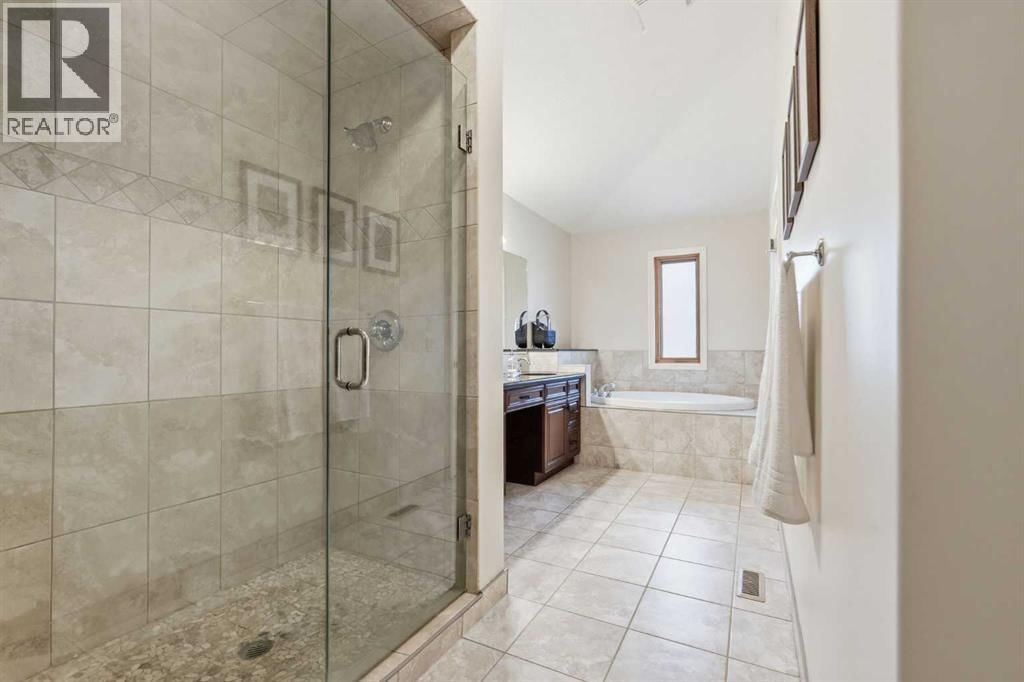 2517 21 STREET SOUTHWEST Image 26