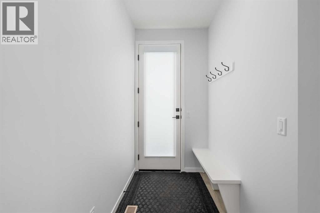 624 ROWMONT BOULEVARD NORTHWEST Image 11