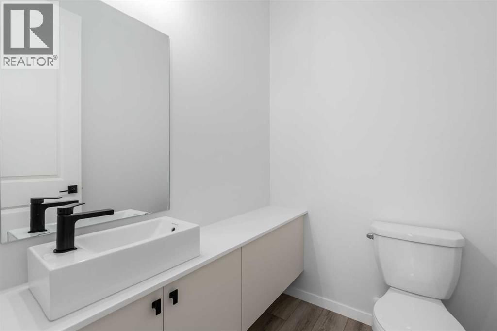 624 ROWMONT BOULEVARD NORTHWEST Image 12