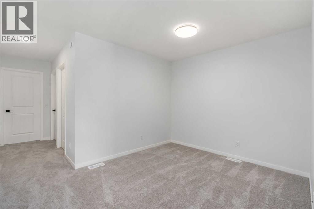 624 ROWMONT BOULEVARD NORTHWEST Image 15