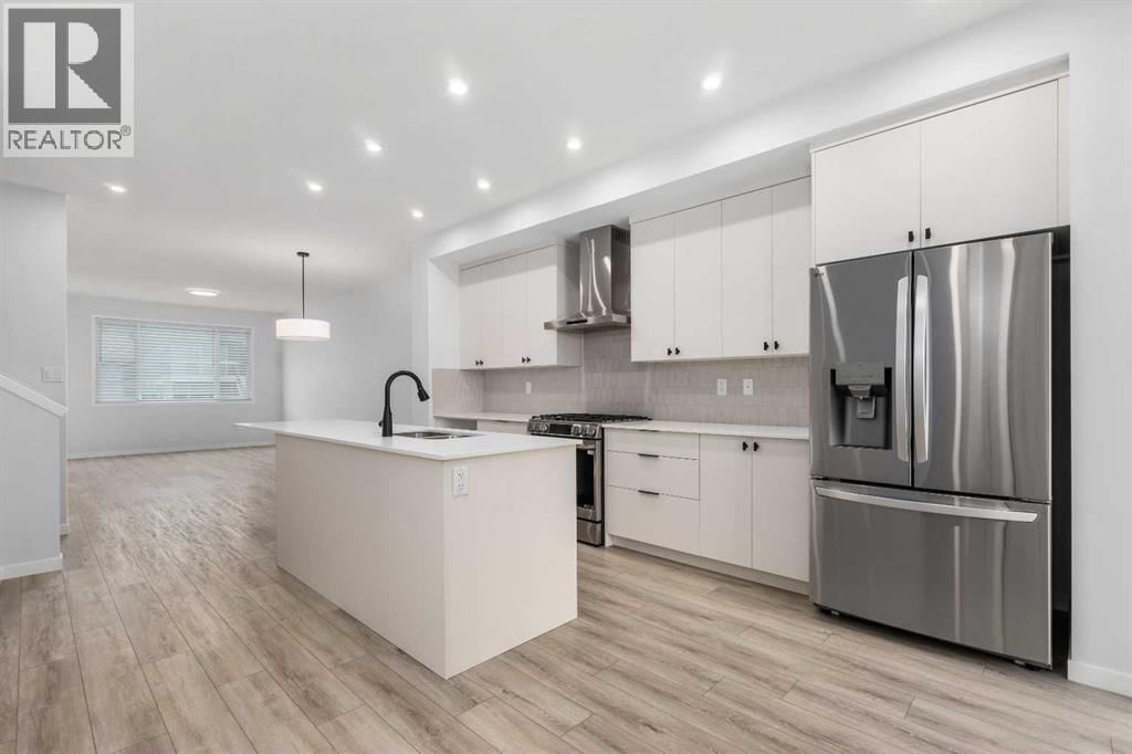 624 ROWMONT BOULEVARD NORTHWEST Image 3