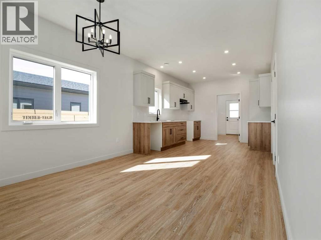 7042 48 STREET Image 18