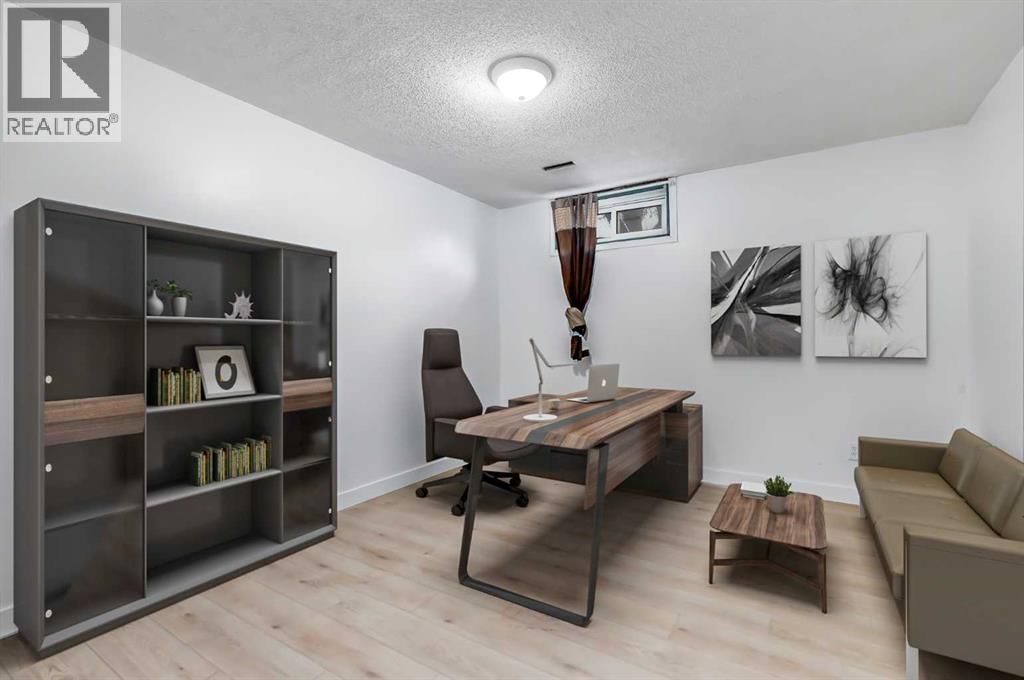 41 ALPINE CRESCENT SOUTHEAST Image 18