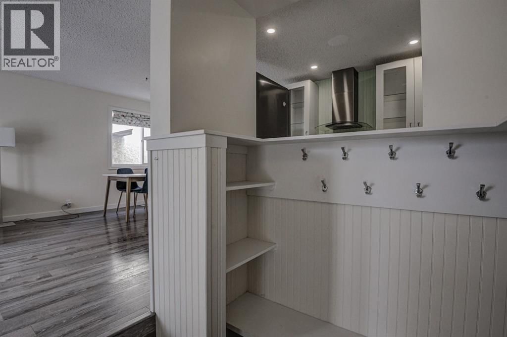 8408 BERKLEY ROAD NORTHWEST Image 3