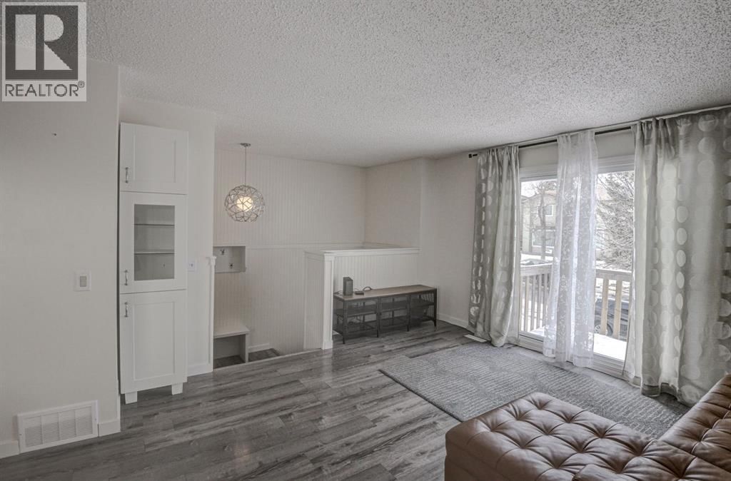 8408 BERKLEY ROAD NORTHWEST Image 6