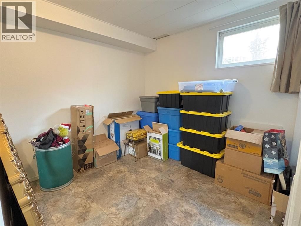 5336 52 CLOSE Image 28