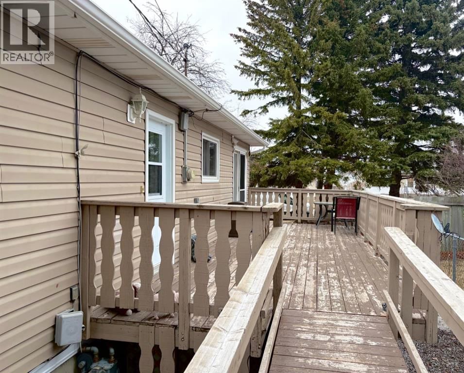 5336 52 CLOSE Image 35