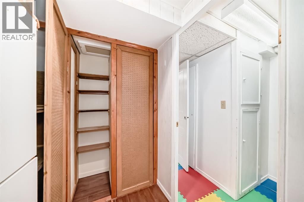 255 FALSHIRE WAY NORTHEAST Image 25