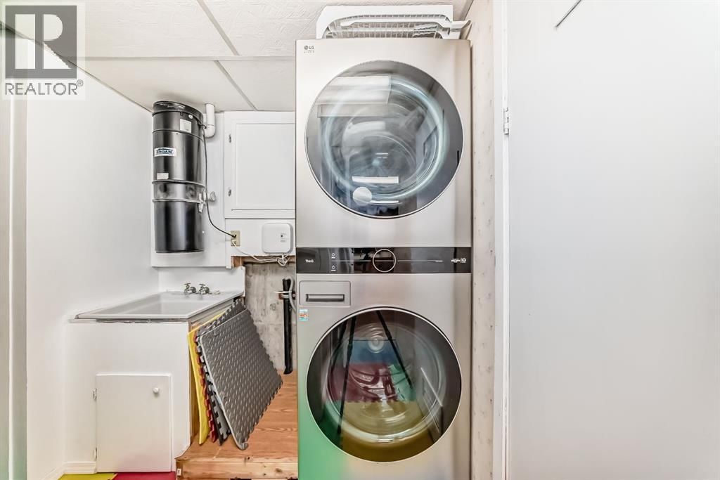 255 FALSHIRE WAY NORTHEAST Image 26