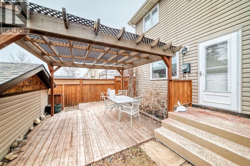 255 FALSHIRE WAY NORTHEAST Image 29