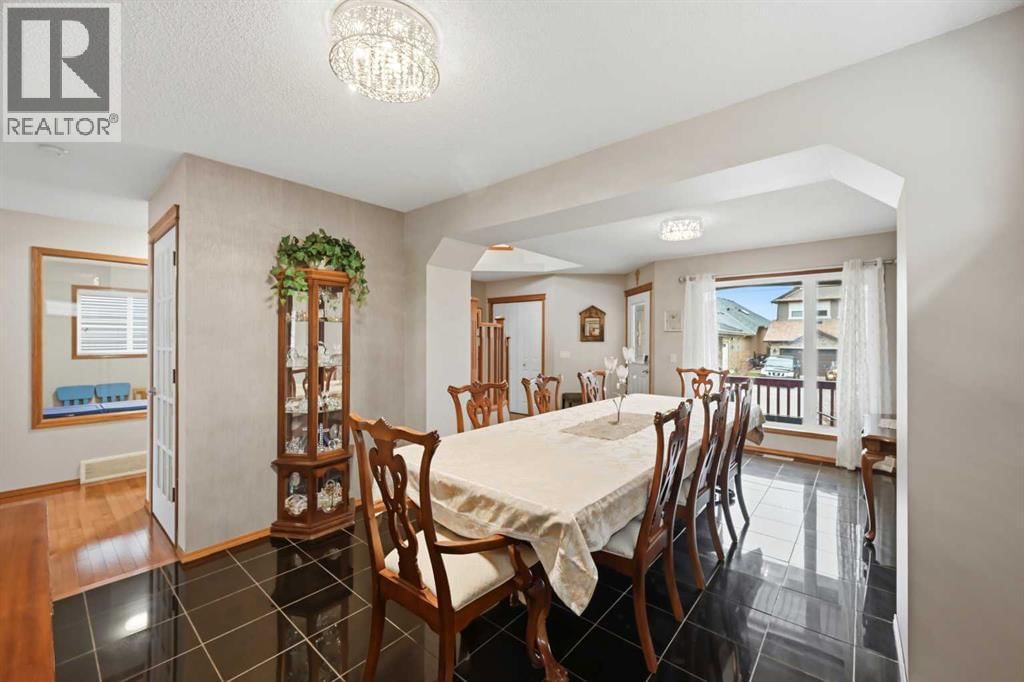 127 KINCORA HEIGHTS NORTHWEST Image 8