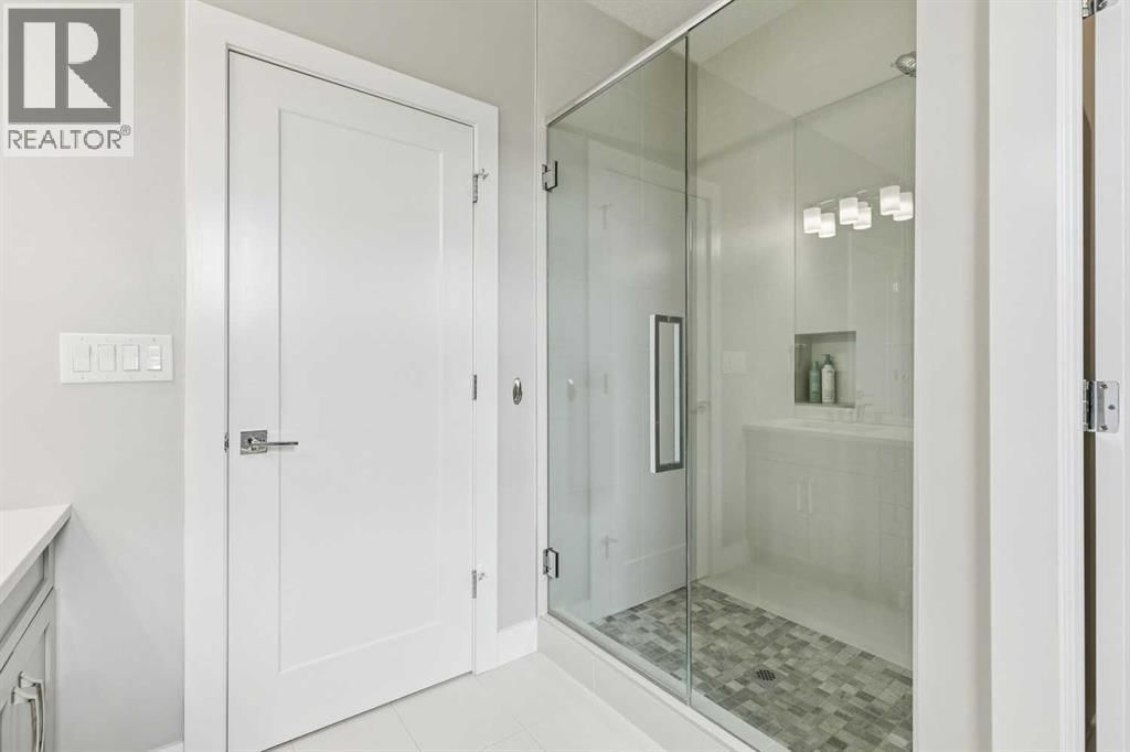 280 YORKVILLE MANOR SOUTHWEST Image 26