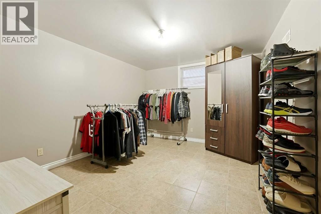 4624 49 STREET Image 19