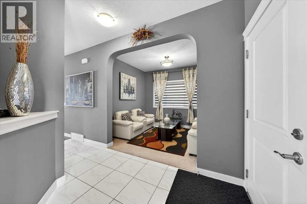 72 Redstone Drive property photo