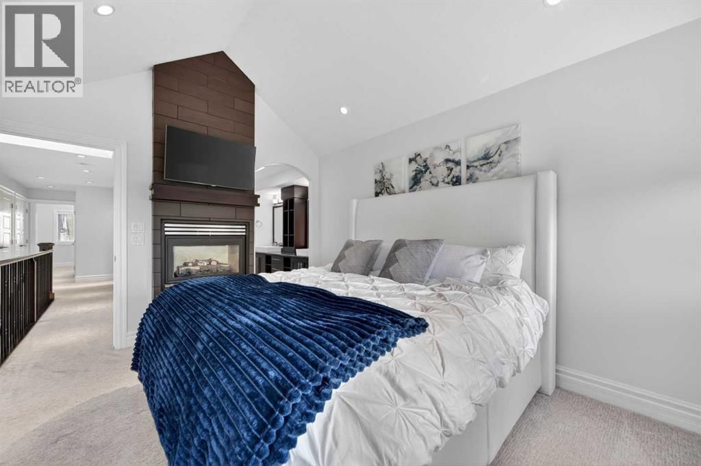 1924 48 AVENUE SOUTHWEST Image 21