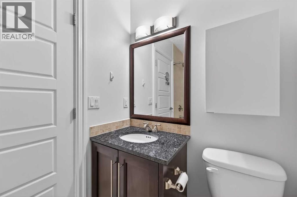 1924 48 AVENUE SOUTHWEST Image 36