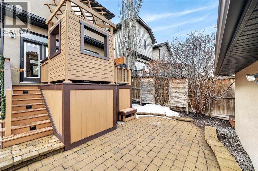 1924 48 AVENUE SOUTHWEST Image 41