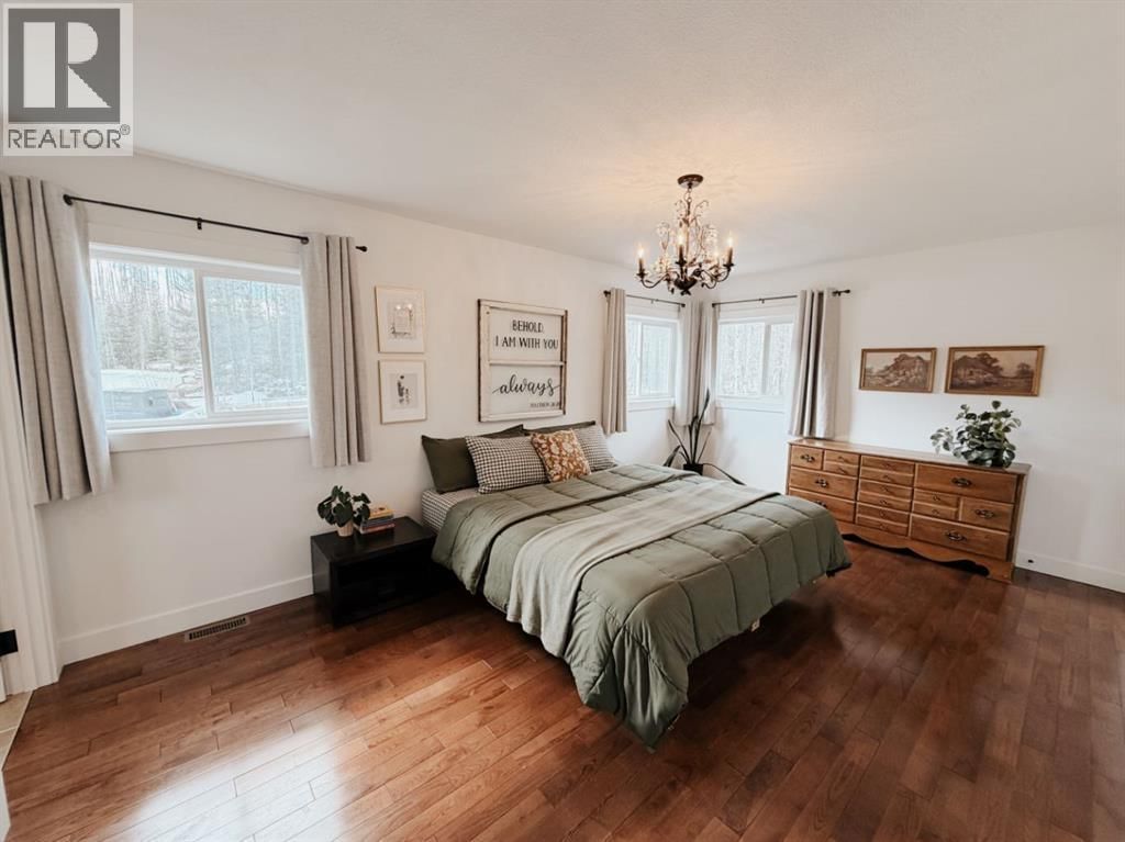 5441 TOWNSHIP ROAD 333 Image 19