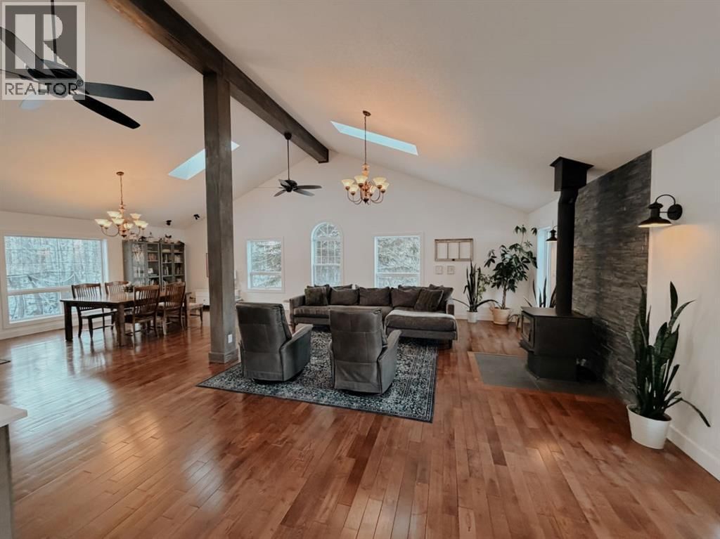 5441 TOWNSHIP ROAD 333 Image 9