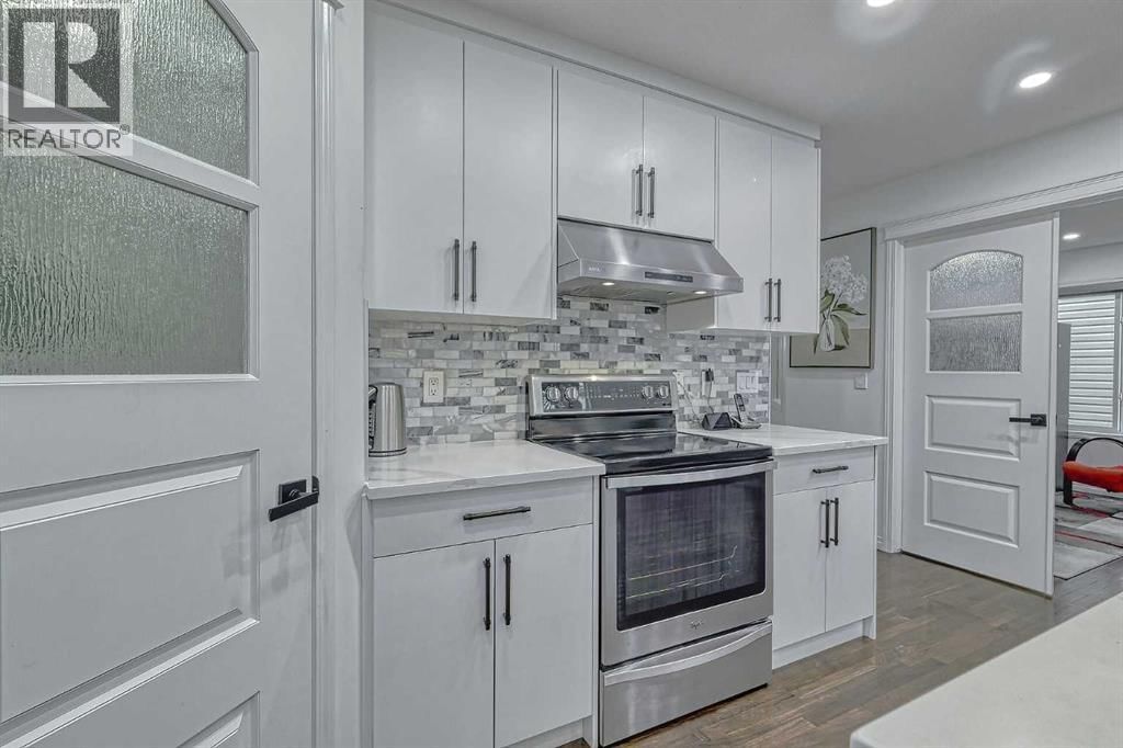 187 KINCORA DRIVE NORTHWEST Image 12