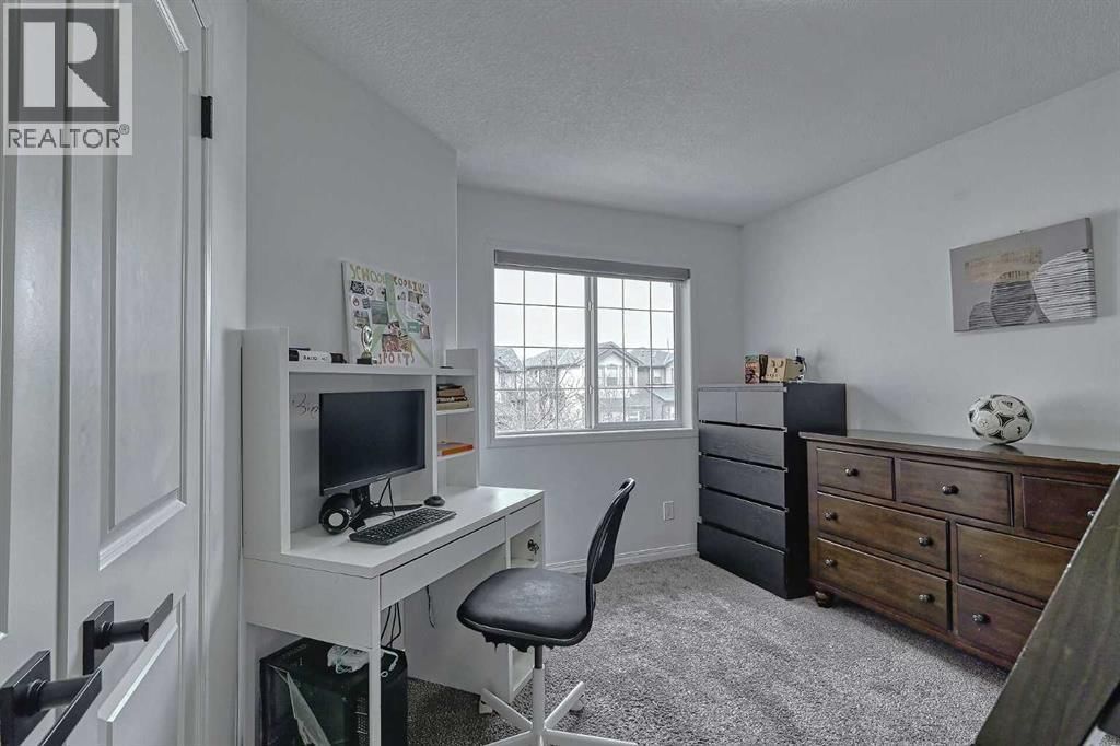 187 KINCORA DRIVE NORTHWEST Image 35