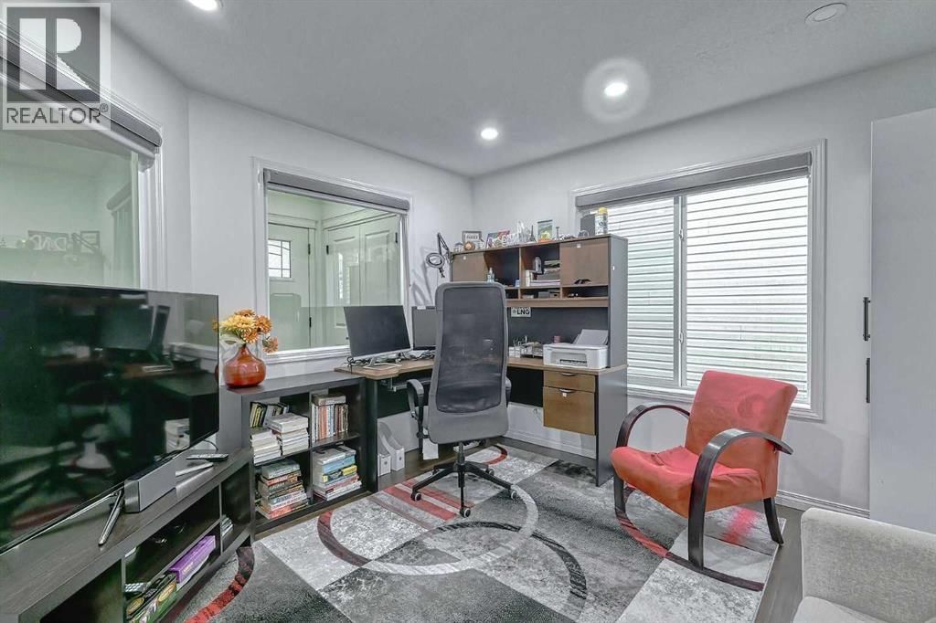 187 KINCORA DRIVE NORTHWEST Image 8