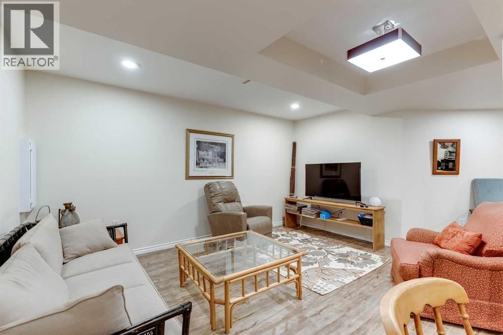 1333 ROSEHILL DRIVE NORTHWEST Image 22