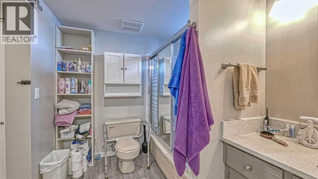 64 MIDGLEN DRIVE SOUTHEAST Image 34