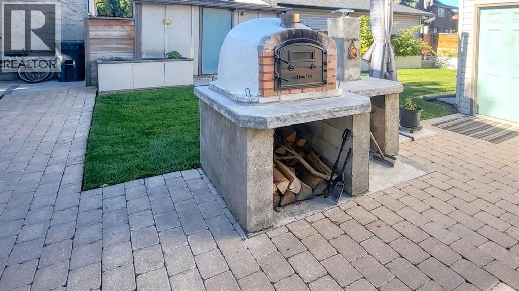 64 MIDGLEN DRIVE SOUTHEAST Image 38