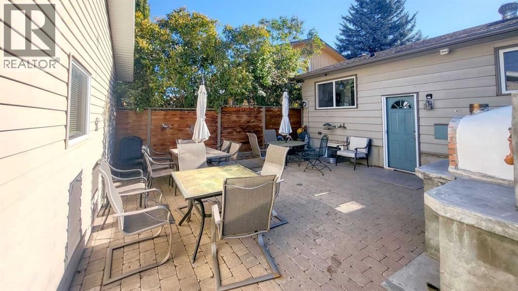 64 MIDGLEN DRIVE SOUTHEAST Image 40