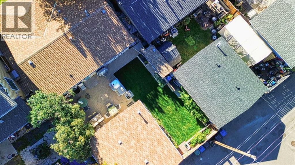 64 MIDGLEN DRIVE SOUTHEAST Image 42