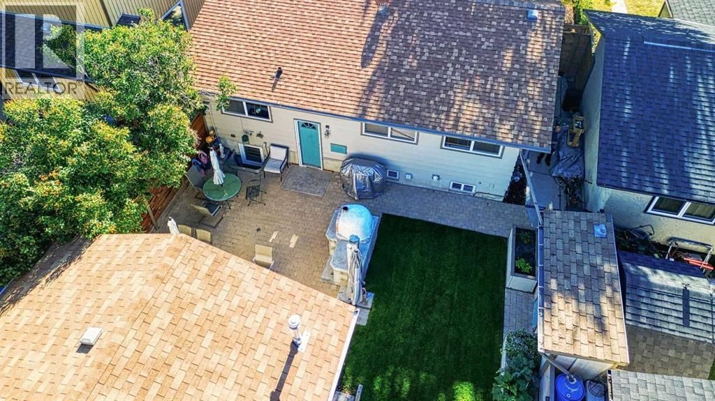 64 MIDGLEN DRIVE SOUTHEAST Image 45