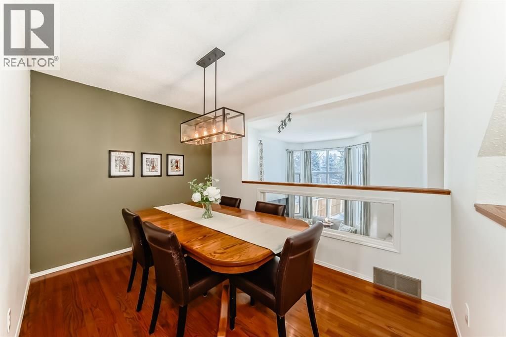 424 HAWKSTONE MANOR NORTHWEST Image 10