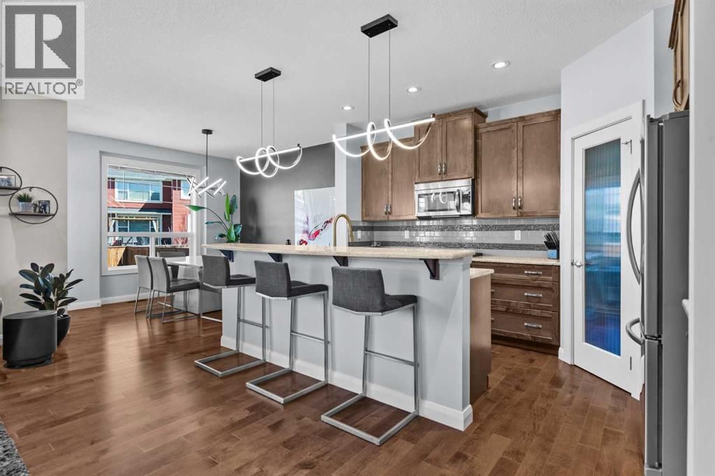 100 KINNIBURGH GARDENS Image 11