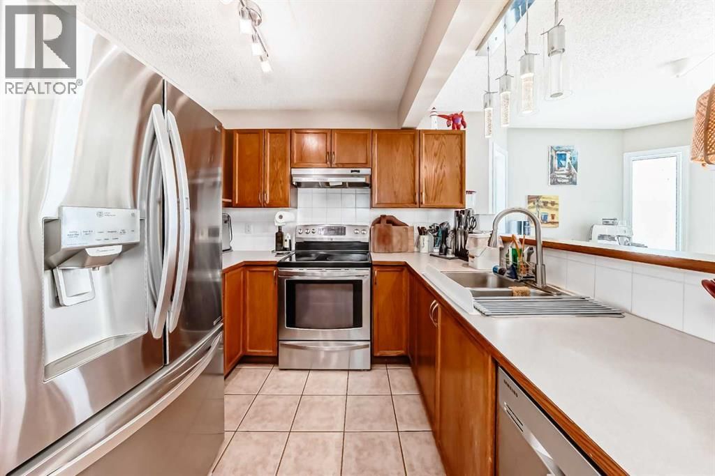 60 SCENIC GARDENS NORTHWEST Image 9