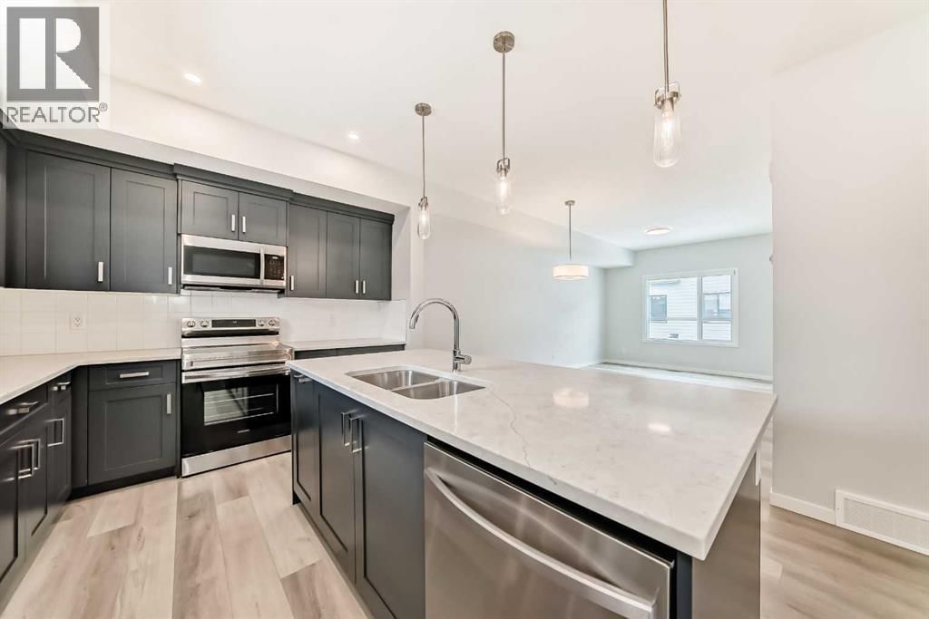 42 CRANBROOK GARDENS SOUTHEAST Image 11