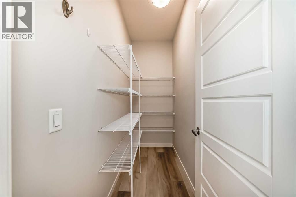 42 CRANBROOK GARDENS SOUTHEAST Image 28