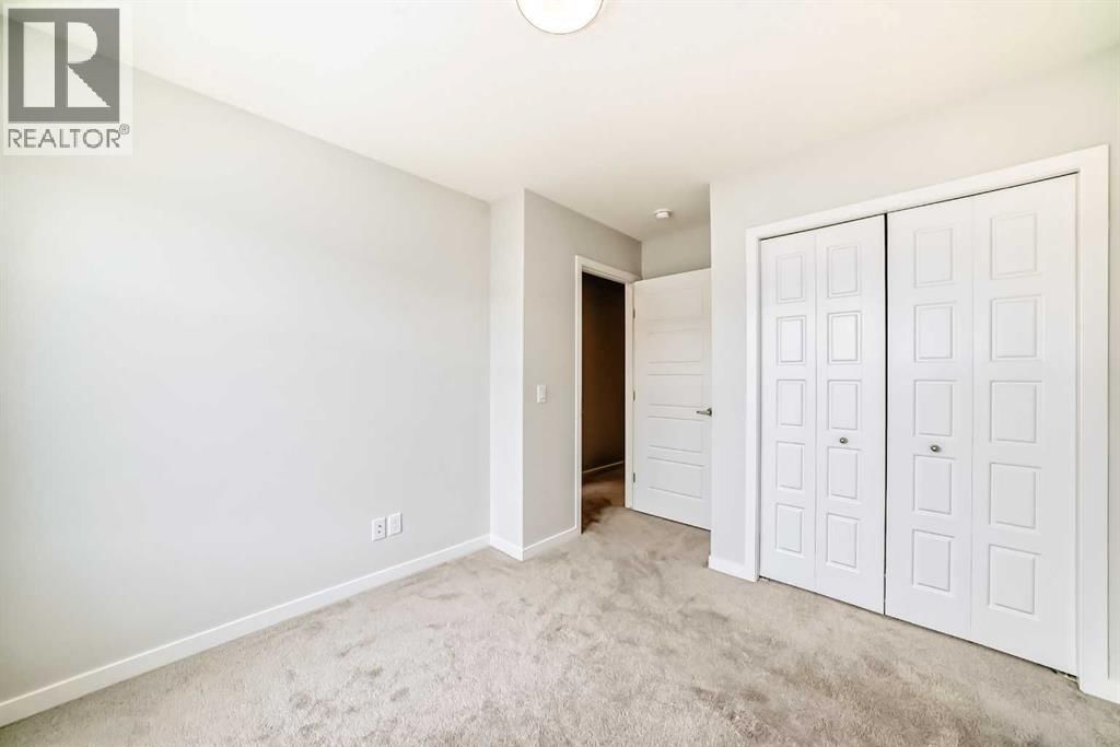 42 CRANBROOK GARDENS SOUTHEAST Image 40