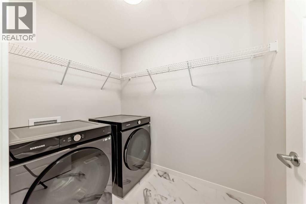 42 CRANBROOK GARDENS SOUTHEAST Image 45