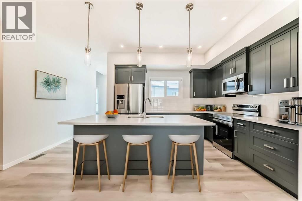 42 CRANBROOK GARDENS SOUTHEAST Image 7