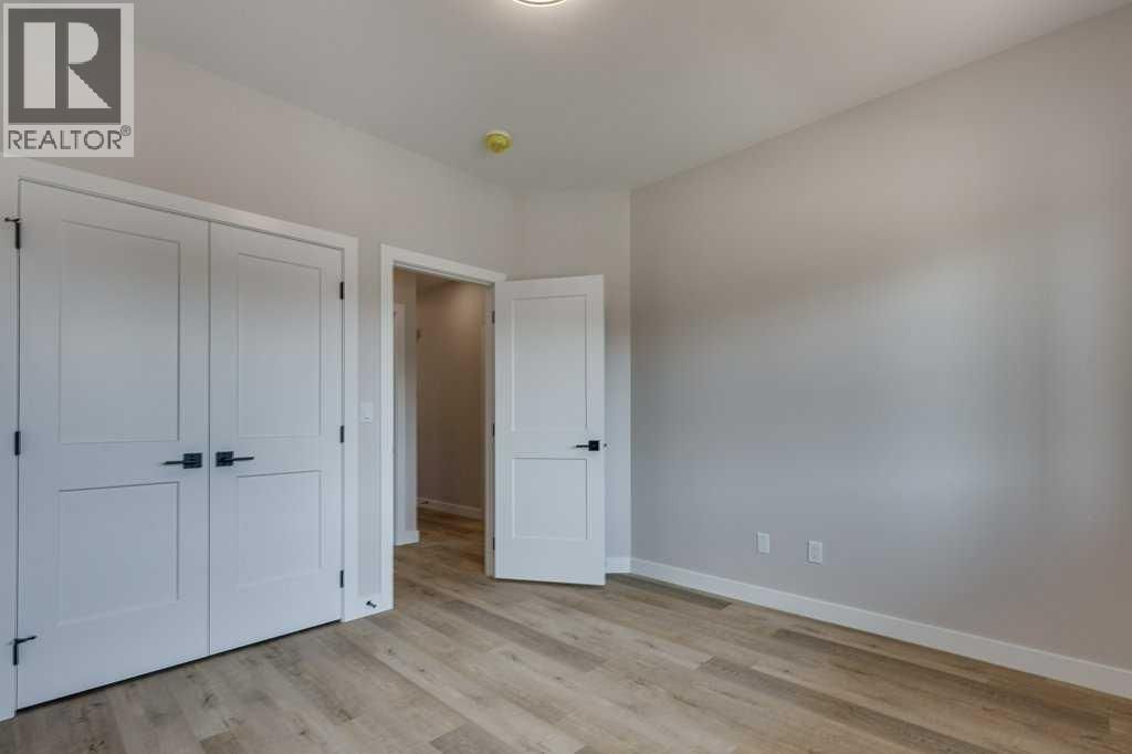 117 GRAY CLOSE Image 11