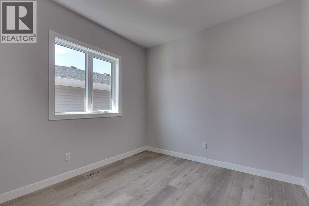 117 GRAY CLOSE Image 12