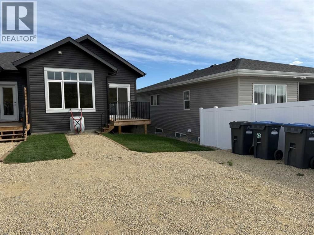 117 GRAY CLOSE Image 31