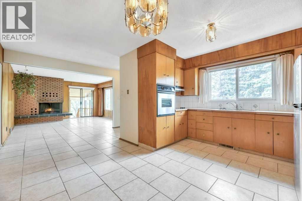 121 COUSIN STREET Image 15