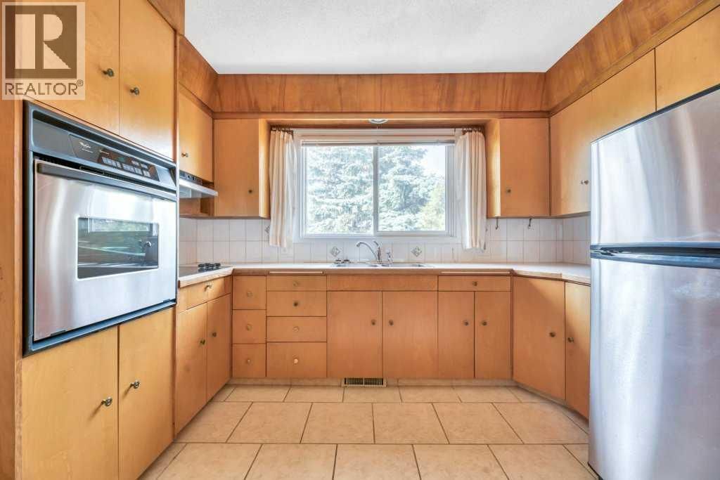 121 COUSIN STREET Image 16