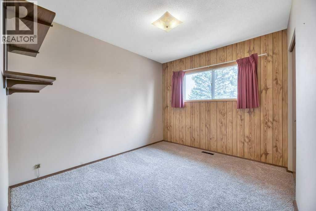 121 COUSIN STREET Image 30