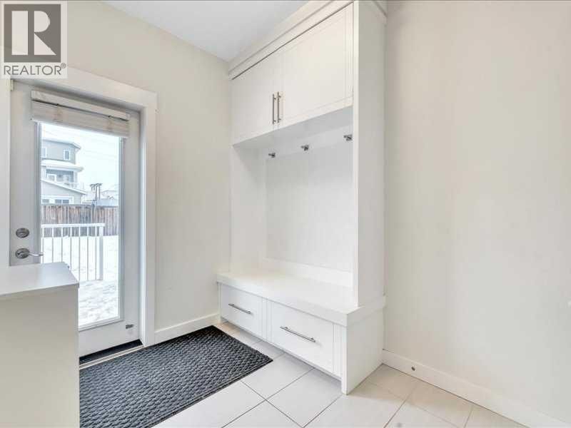 201 RAINBOW FALLS GLEN Image 31